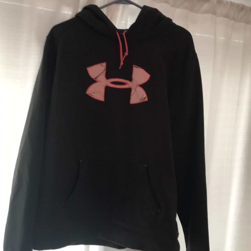 Women’s UnderArmour hoodie